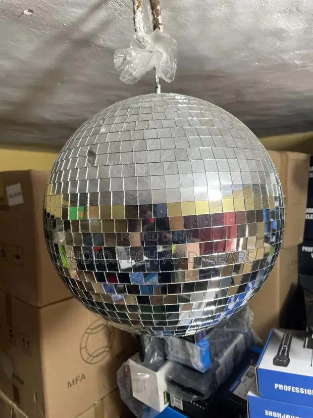 Disco Mirror Ball 30x30x30 · Photo 2
