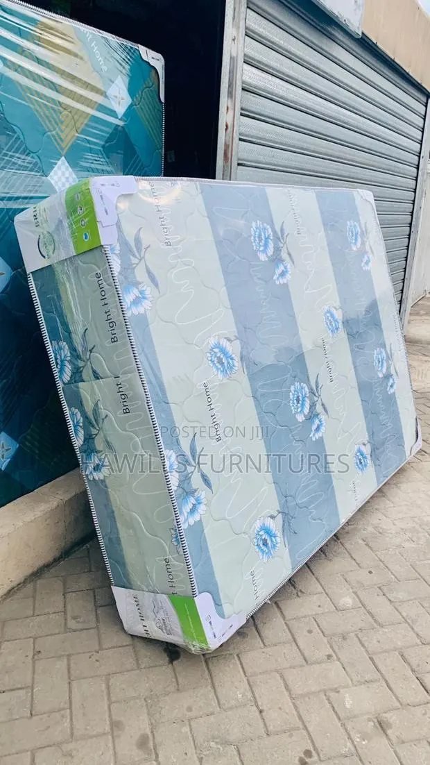 Double Mattress · Photo 1