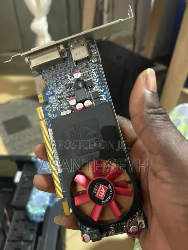 Very Powerful 2gb Ddr3 AMD Radeon HD 6570 · Photo 1