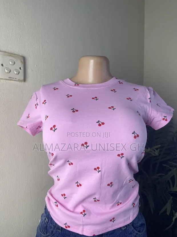 Cotton Basic Tops · Photo 1