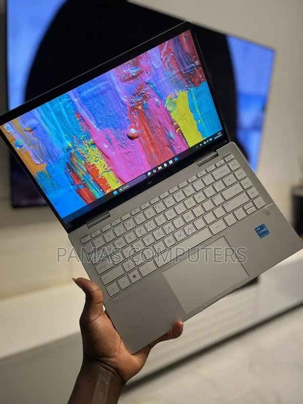 Laptop HP Pavilion 14 x360 2-in-1 8GB Intel Core i3 SSD 256GB · Photo 1