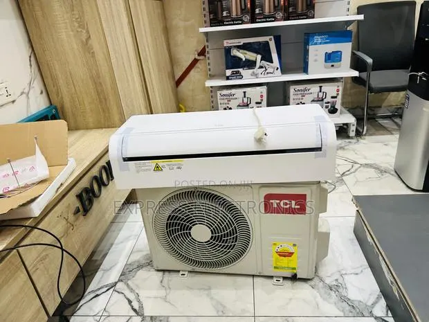 Highly Recommended Split R510 Gas White TCL 1.5hp · Photo 1