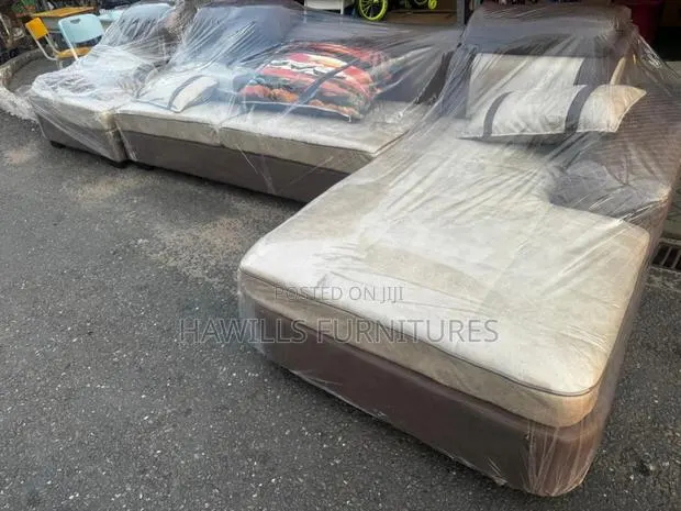 5 - Seater Leather Model Sofa Set · Photo 1
