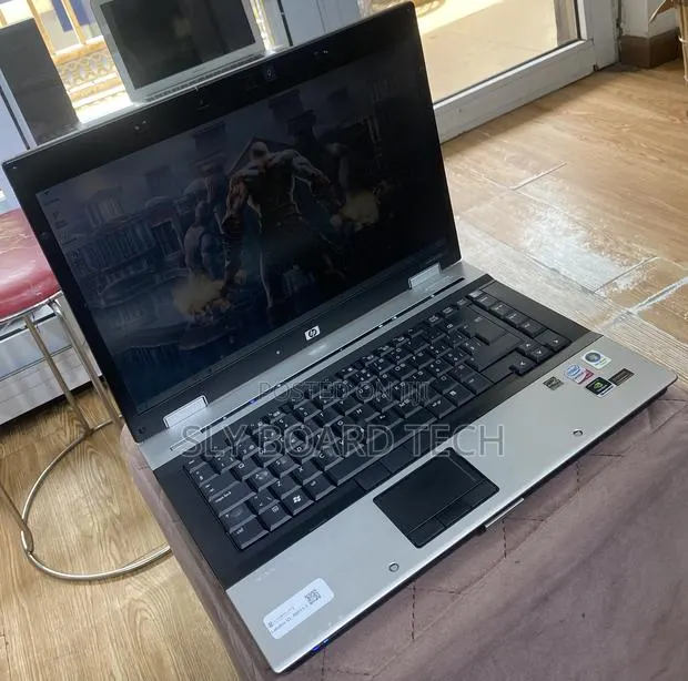 Laptop HP EliteBook 8530W 4GB Intel HDD 250GB · Photo 1