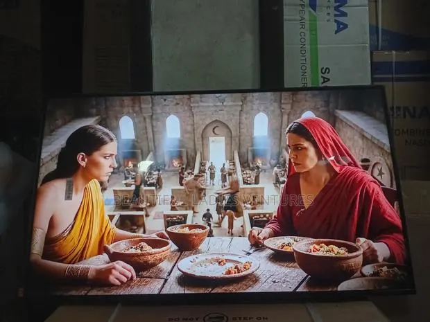 Samsung 43-Inch Smart Tv With Brilliant Visual Clarity · Photo 1