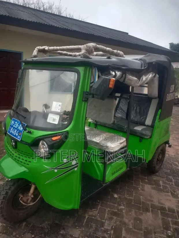 Tricycle 2026 Green · Photo 1