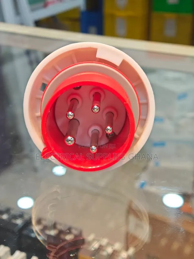 IP67 Waterproof Industrial Plug – 5 Pin 16A 380/415v (0152) · Photo 1