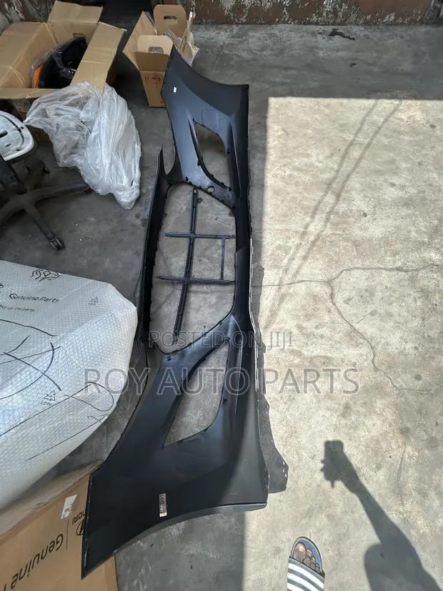 Hyundai Elantra GT 2012-2014 Front Bumper · Photo 1
