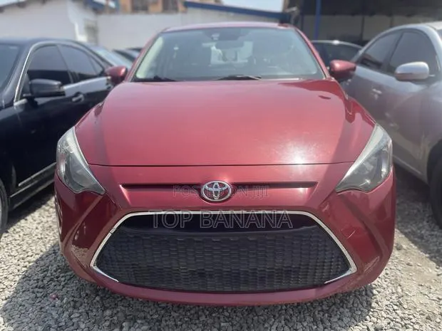Toyota Yaris iA 1.5 FWD 2018 Red · Photo 1