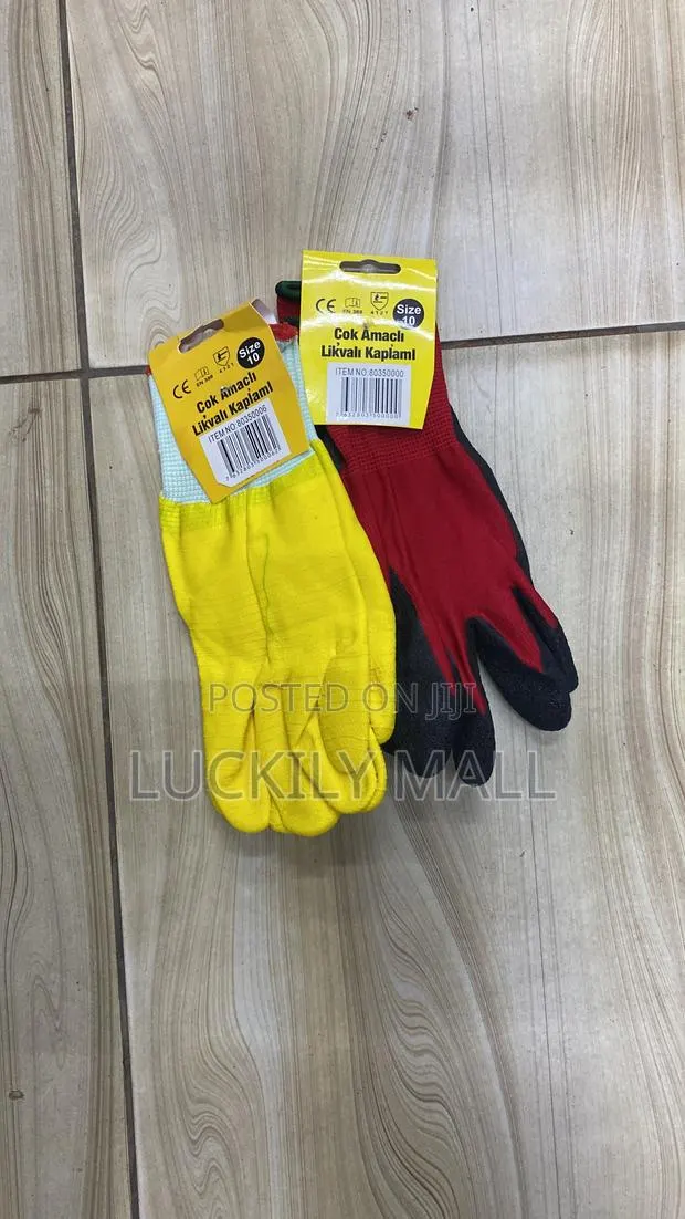 Hand Gloves · Photo 1