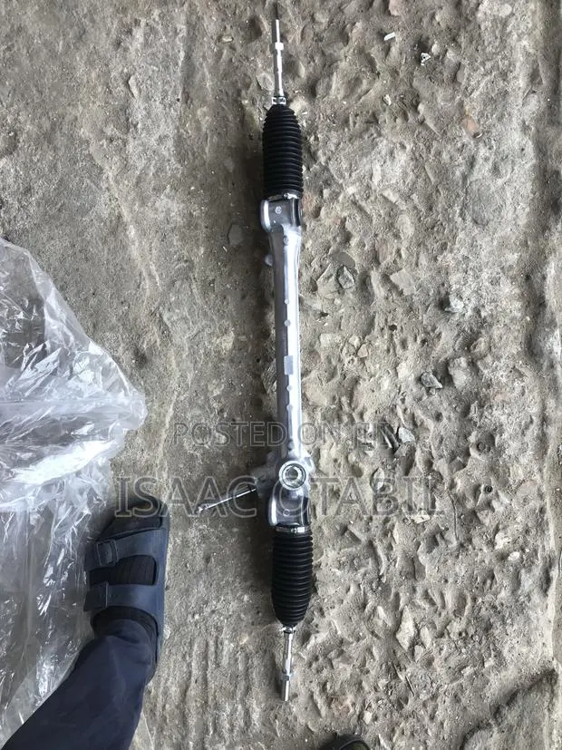 Toyota Vitz Yaris 2008 2009 Steering Racks · Photo 1