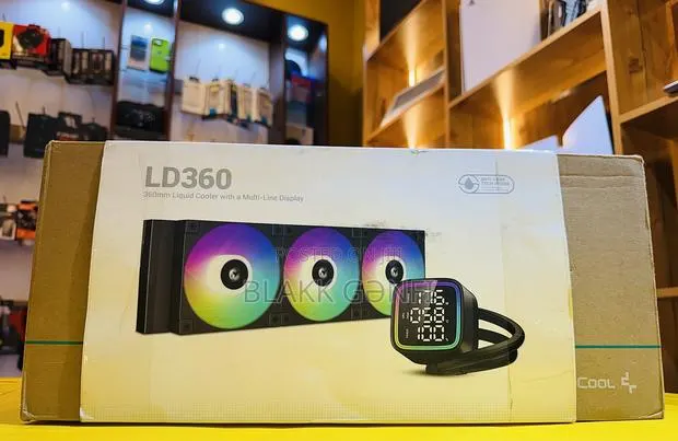 Deepcool D360 Liquid Cooler With Multi Line Display · Photo 1