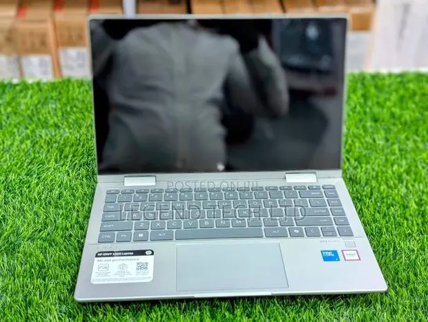New Laptop HP Envy 14 16GB Intel Core I7 SSD 512GB · Photo 1