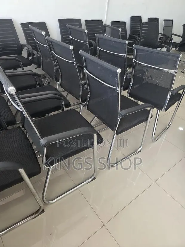 Slightly Used Visitors Chairs · Photo 1