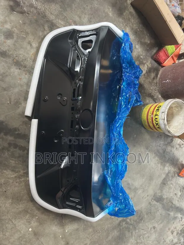 Toyota Corolla 2020 2021 2022 Empty Boot · Photo 1