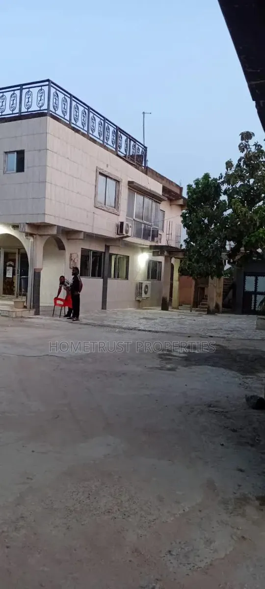 10 Bedroom Hotel for Sale at Amasaman Satellite · Photo 1