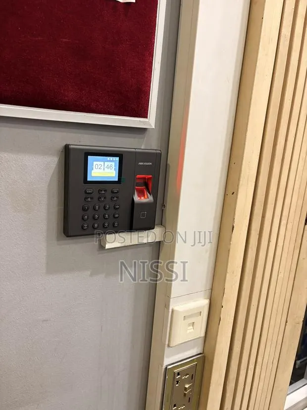 Pro Access Control, Home Automation & Time Attendance Installation. · Photo 1