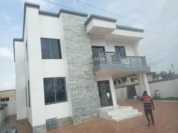 4bdrm House in Tech Oduom, Kumasi Metropolitan for sale · Photo 1