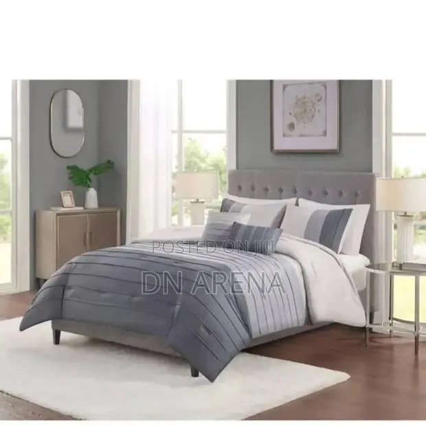5pc King Boston Pleated Colorblock Comforter Bedding Set · Photo 1