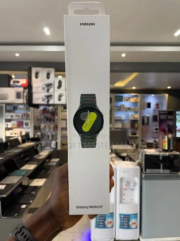Samsung Galaxy Watch 7 44mm GPS · Photo 1