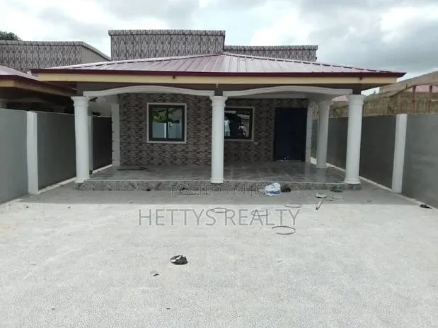 3bdrm House in Kasoa for sale · Photo 1