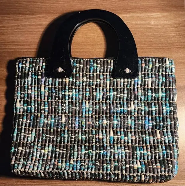 Paper Beads Bags · Photo 1