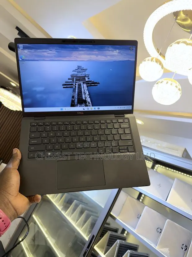 Laptop Dell Latitude 7430 16GB Intel Core i7 SSD 512GB · Photo 1