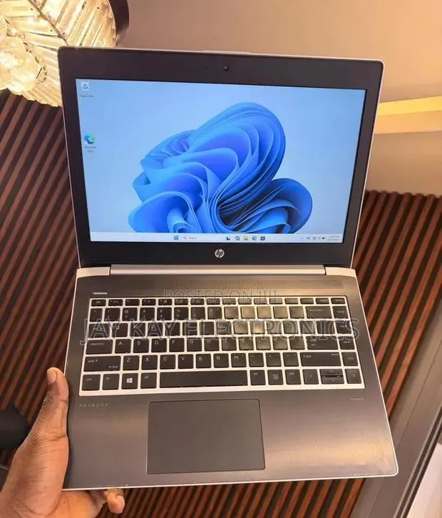 Laptop HP ProBook 430 G5 8GB Intel Core i5 SSD 256GB · Photo 1