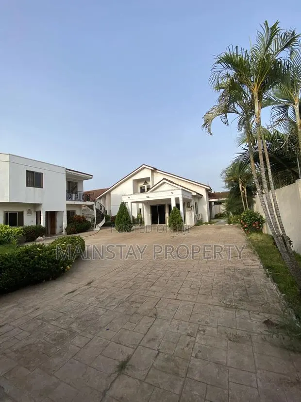 4bdrm House in Mainstay Estates, Taifa-Burkina for sale · Photo 1