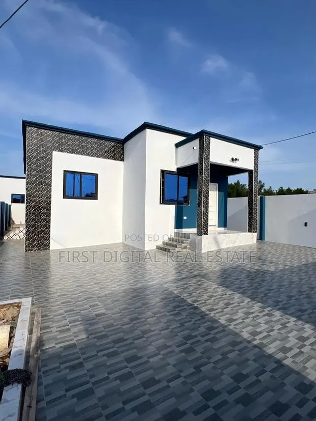 3bdrm House in First Digital Real, Kasoa for rent · Photo 1