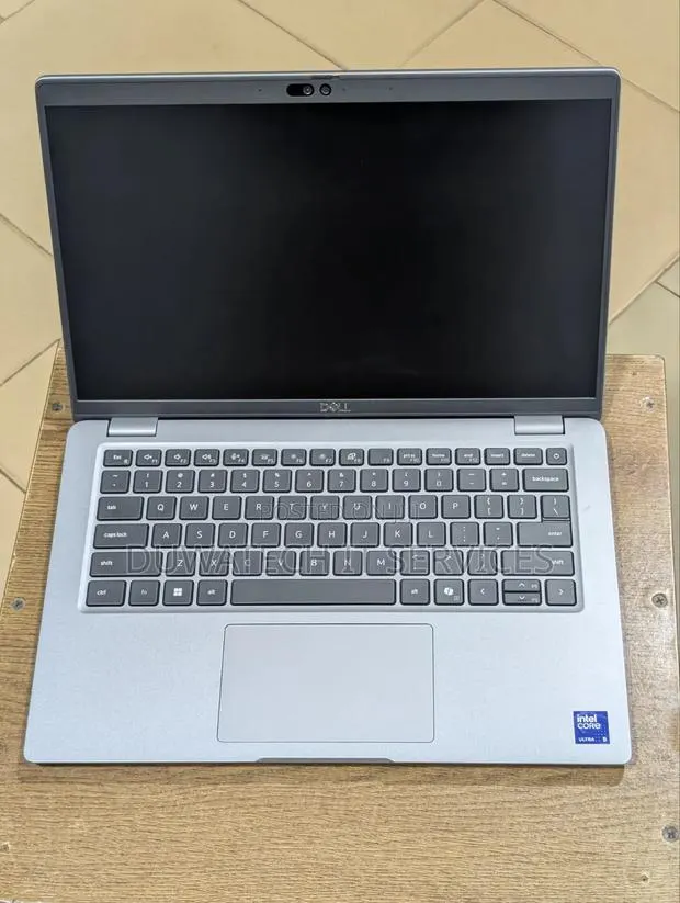 Laptop Dell Latitude 5450 16GB Intel Core Ultra 5 SSD 256GB · Photo 1