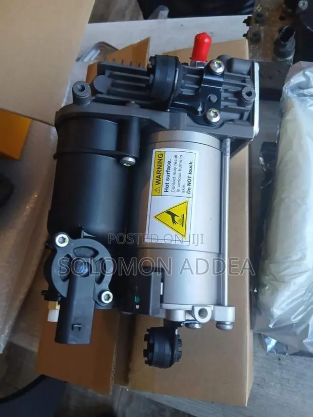 Airmatic Compressor for Mercedes-Benz ML-Class and GL-Class Vehicles · Photo 1