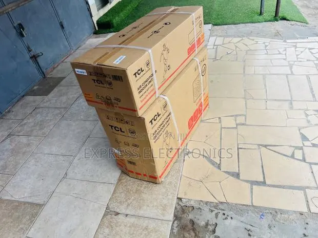 Ultra Modern Sleek White 2.5hp Split Inverter TCL · Photo 1