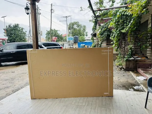 Lovely New 85 Inch Qled Q80c Smart Tv (2023) Samsung · Photo 1
