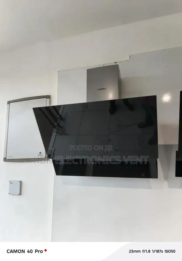 Luxell 60cm Heat Smell Extractor · Photo 1