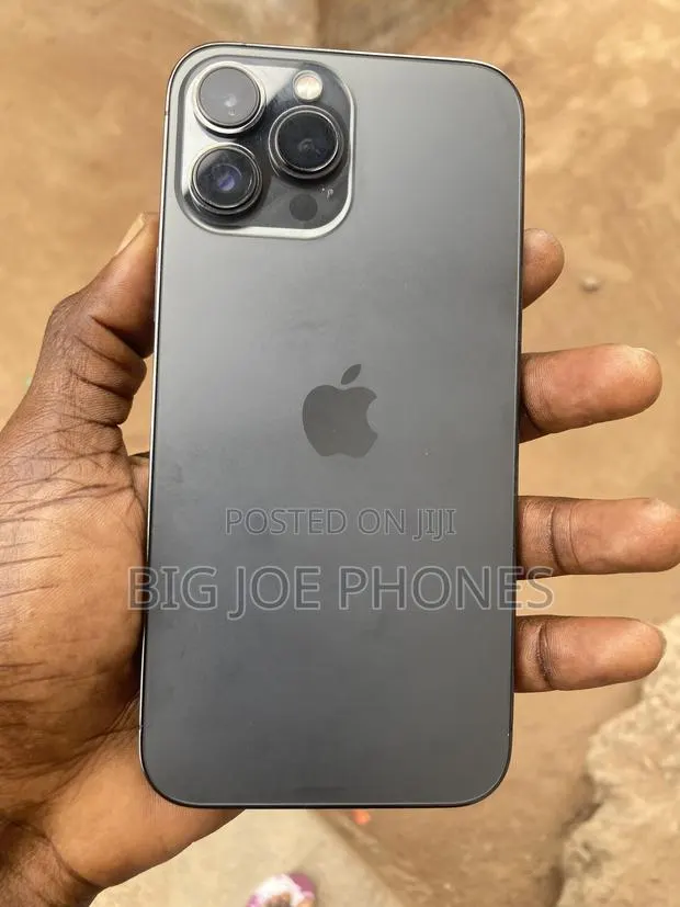 New Apple iPhone 13 Pro Max 128 GB Black · Photo 1