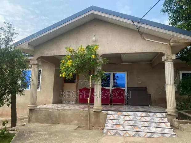 3bdrm House in Begye, Old Barrier for sale · Photo 1