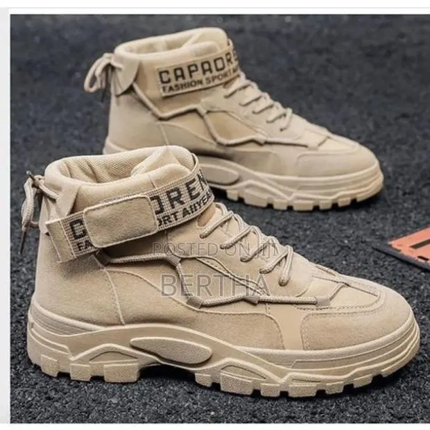 Tactical Military Combat Boots · Photo 1