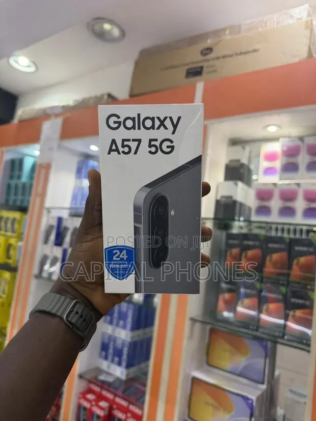 New Samsung Galaxy A57 256 GB Gray · Photo 1
