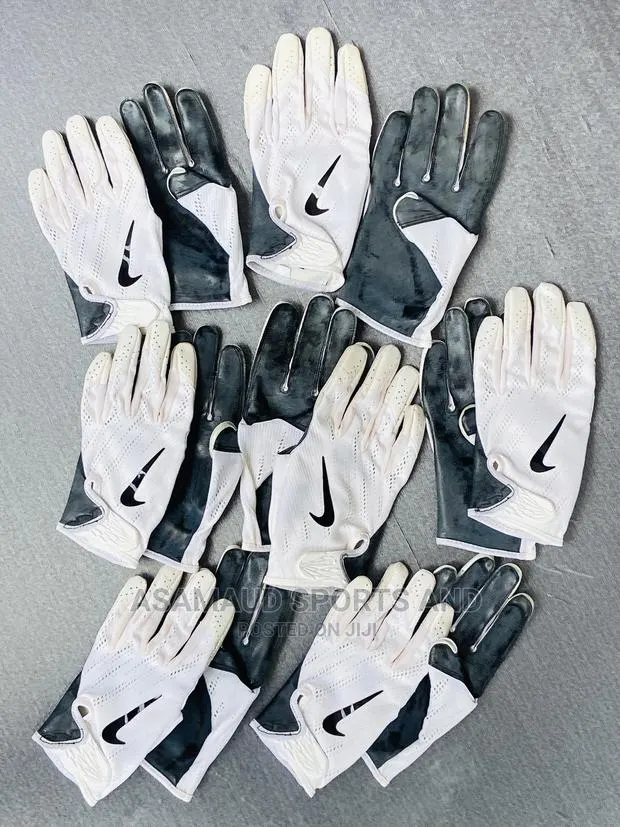 Original Golf Gloves at Cool Price · Photo 1