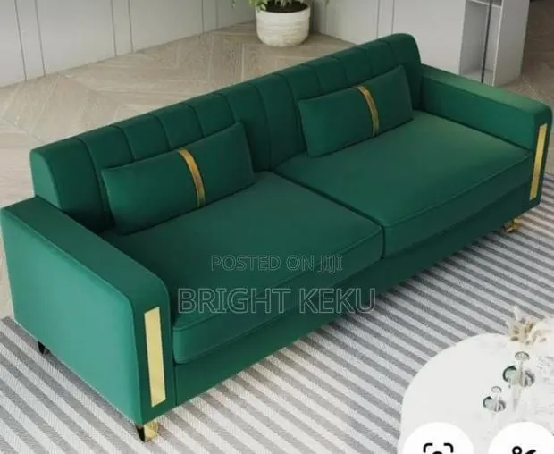 Quality Green Stuffing Chair · Photo 1