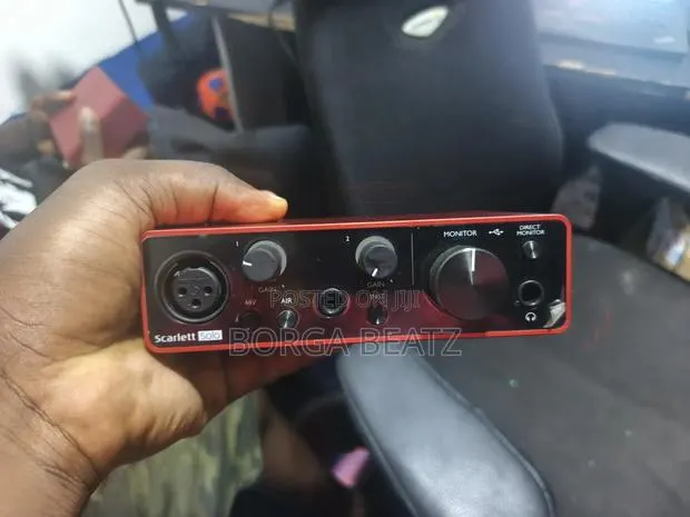 Focusrite 3rd Gen Solo Soundcard/Audio Interface · Photo 1