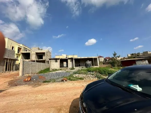 3bdrm House in Lakeside, Accra Metropolitan for sale · Photo 1