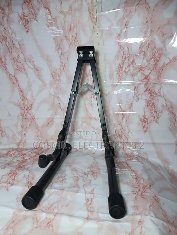Foldable a-Frame Guitar Stand With Rubber Pads SoftProtectio · Photo 1