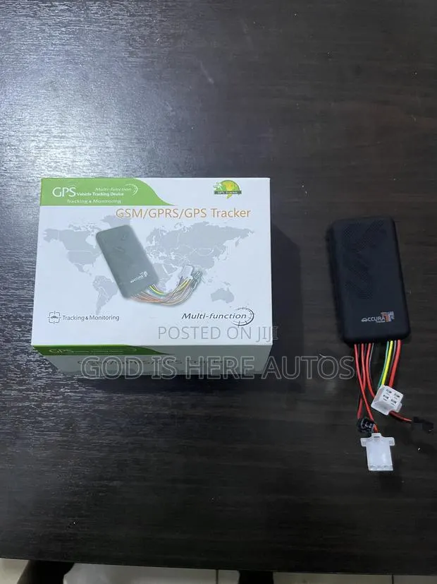 Accura GSM/GPRS/GPS Vehicle Tracker · Photo 1