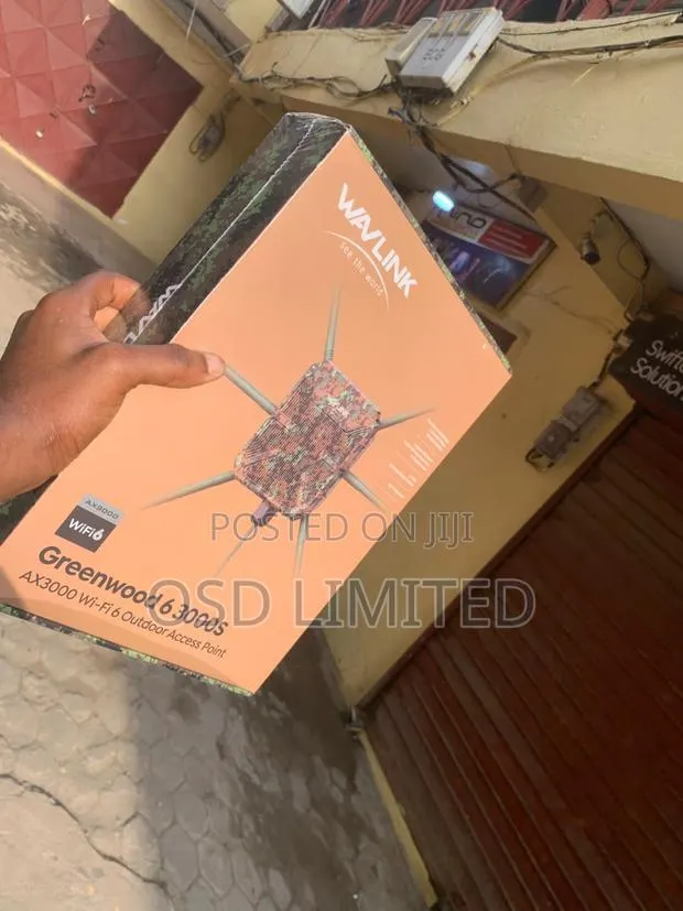 Say Goodbye to Dead Zones: Wavlink 6-Antenna Wi-Fi! · Photo 1