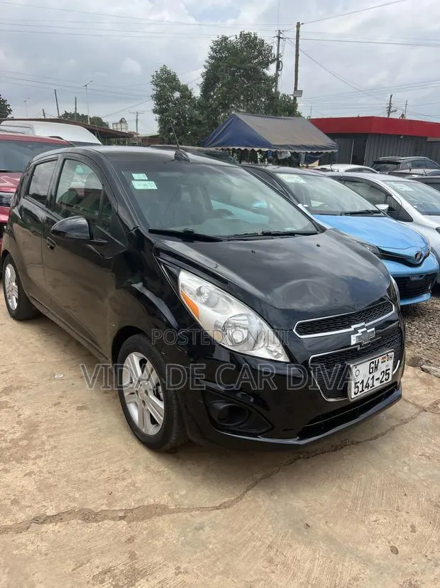 Chevrolet Spark 1LT 4dr Hatchback (1.2L 4cyl 5M) 2015 Black · Photo 1