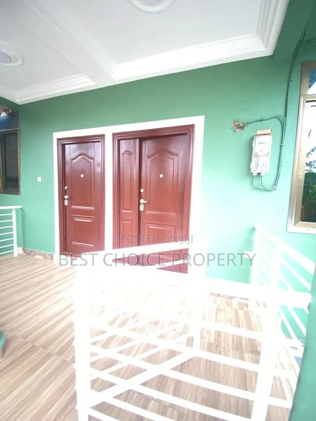 2bdrm Apartment in Botwe New Town for rent · Photo 1