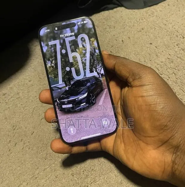 Apple iPhone 15 Pro 128 GB Blue · Photo 1