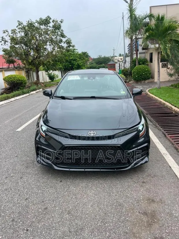 Toyota Corolla 2020 Black · Photo 1